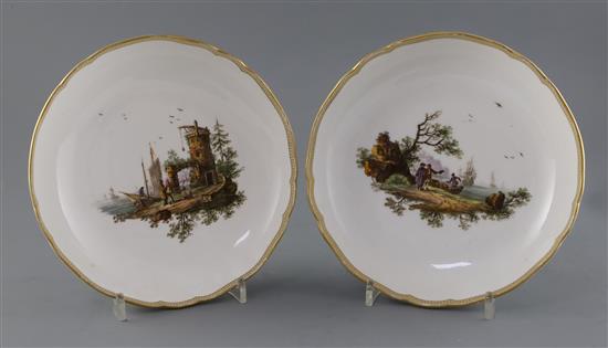 A pair of Meissen circular dishes, Marcolini period (1773-1814), D. 21cm